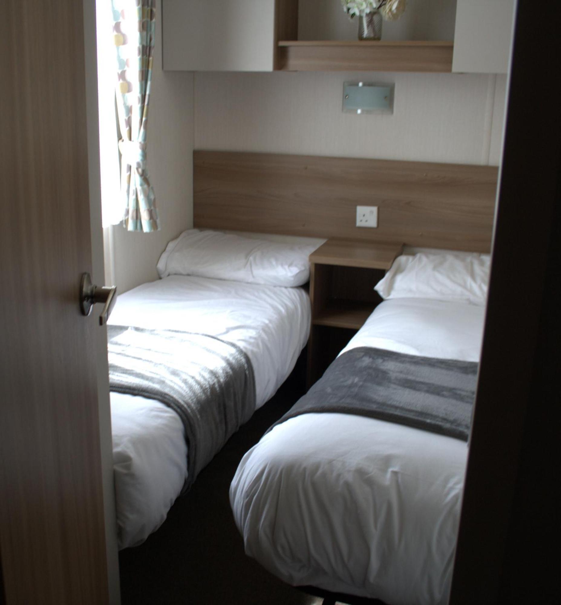 41 The Meadows Luxury Hot Tub Holidays Tattershall Lakes Exterior foto